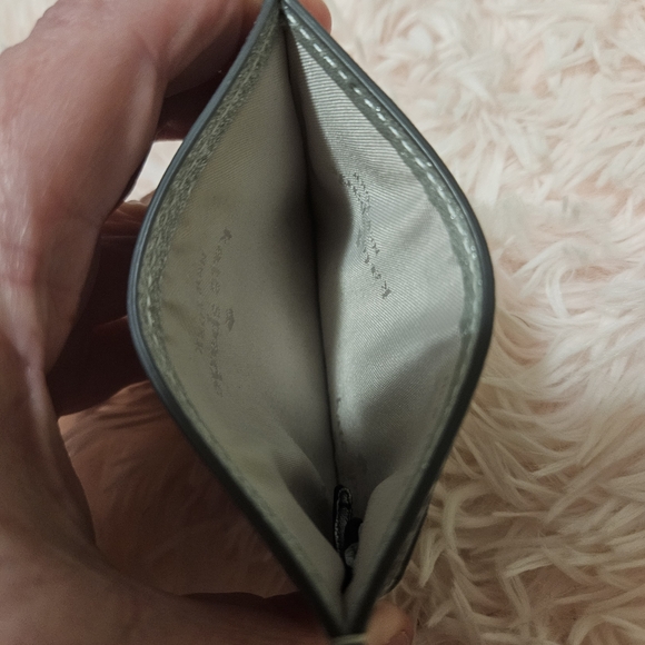 Kate Spade Silver Glitter Card Holder - Picture 3 of 3